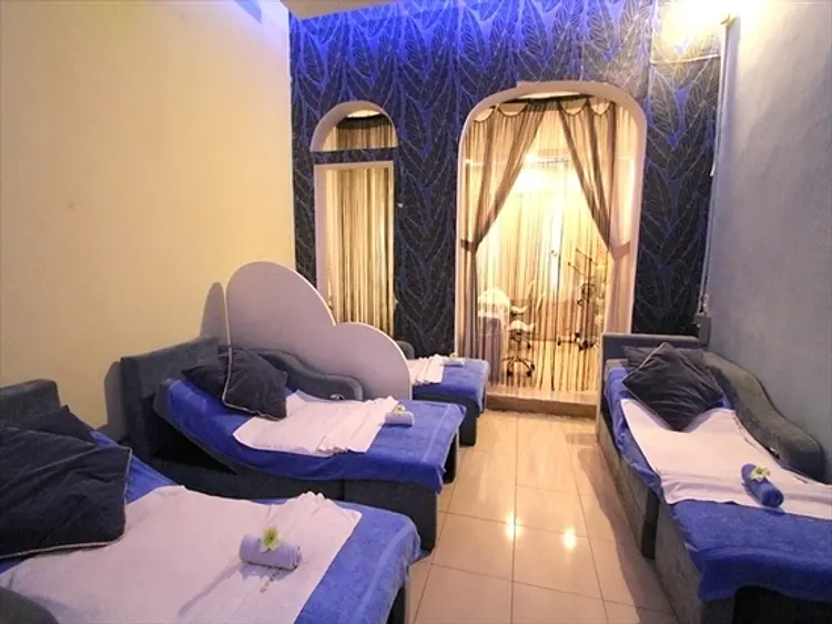 ブルー・ムーン・スパ