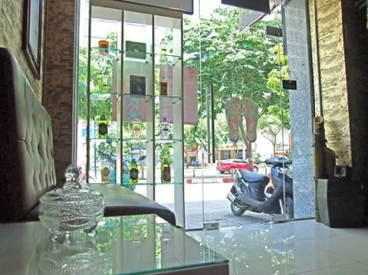 777 フットマッサージ