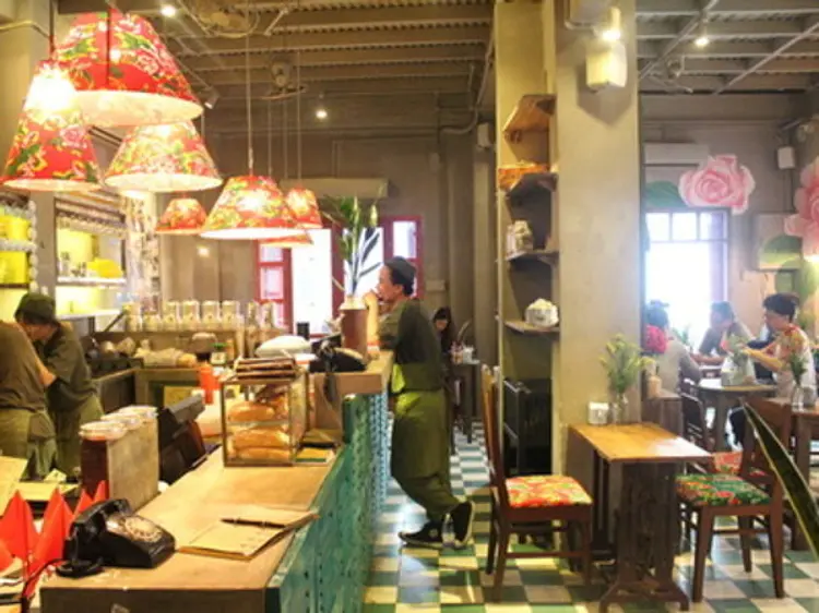 コンカフェ（マックチブオイ通り店）