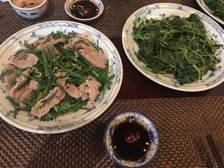 観光名所からすぐの好立地！ベトナム家庭料理を日本人好みの味で楽しもう～Huong Lai（フーンライ）〜