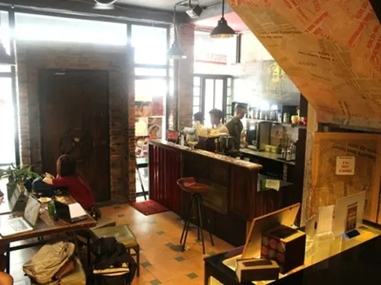 モンキー・イン・ブラック