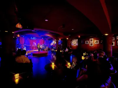 ホーチミン市で楽しむアコースティック音楽とジャズの夜