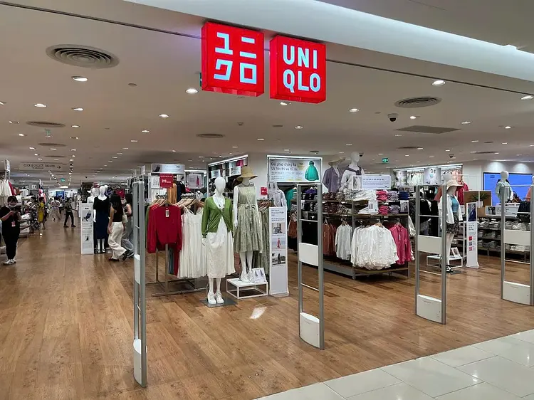 UNIQLO ・サイゴンセンターテン