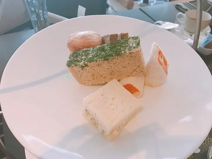 真夏のクリスマスを楽しむ！カラベルホテルの期間限定クリスマスハイティー