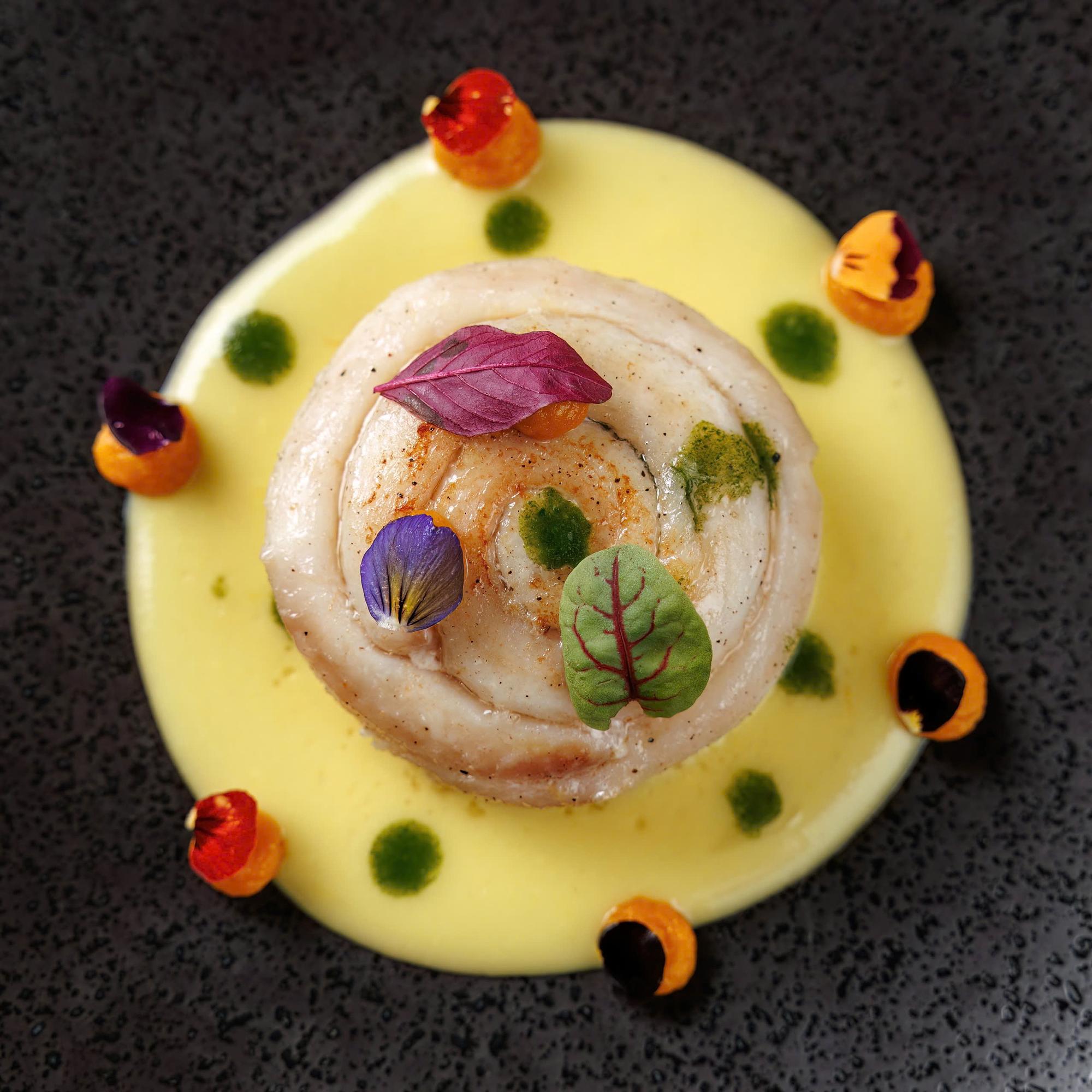 ドーバーソールのフィレとラクサの葉 (1名様)