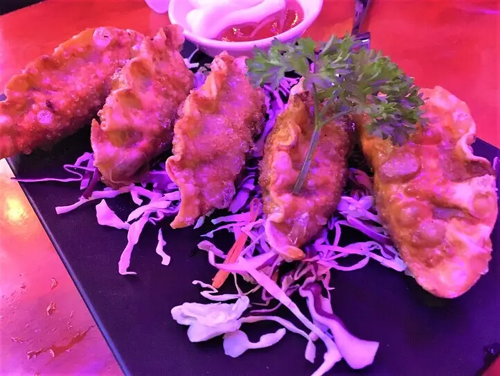 【週末特集】ホーチミンに歌舞伎町が登場？！　話題の居酒屋「チルタウン」へ行ってみた