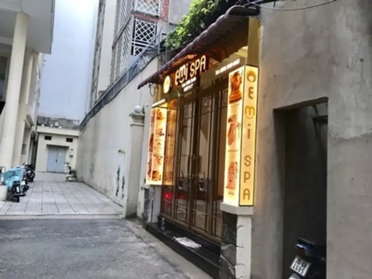 旧エミ・スパ（エミスパはYURI SPAと統合いたしました）