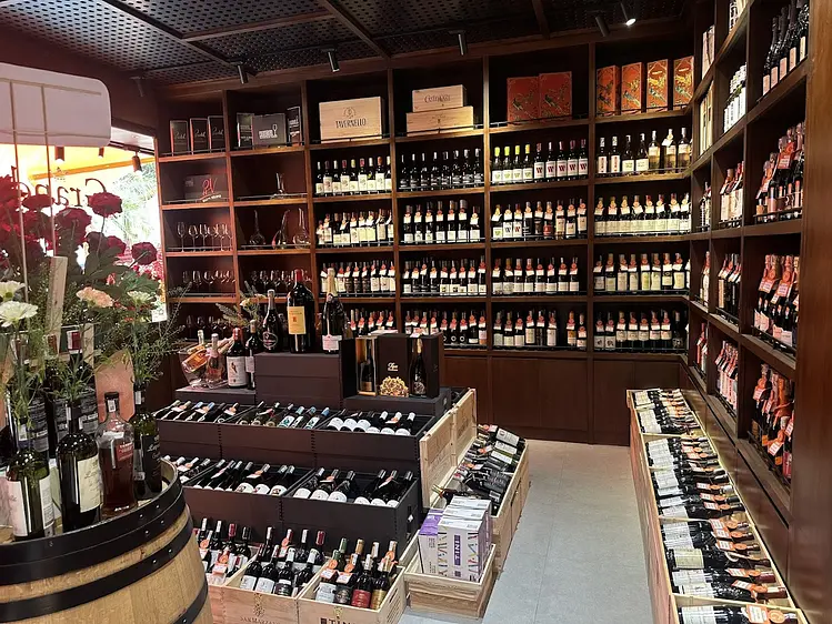 グラン・クリュ – ワイン＆ギフト・ホーチミン