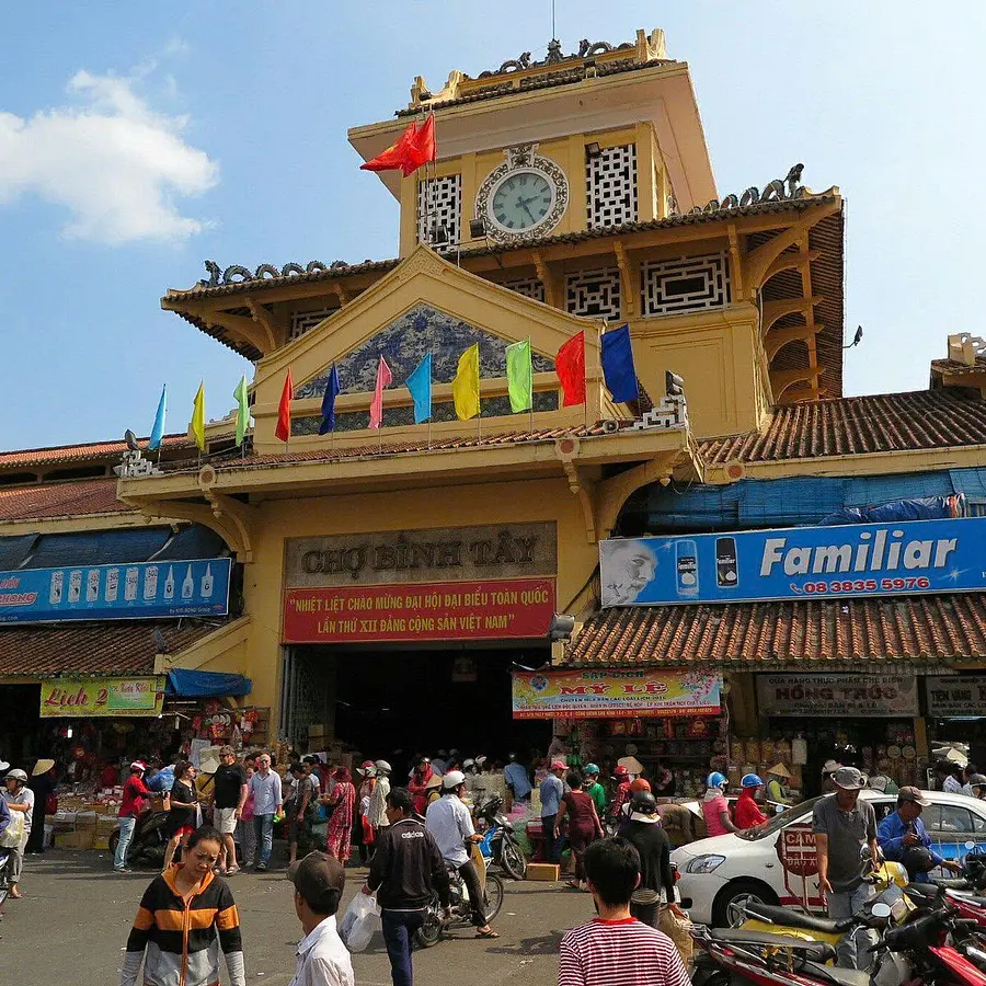 ベトナムの市場でお土産を探してみよう！