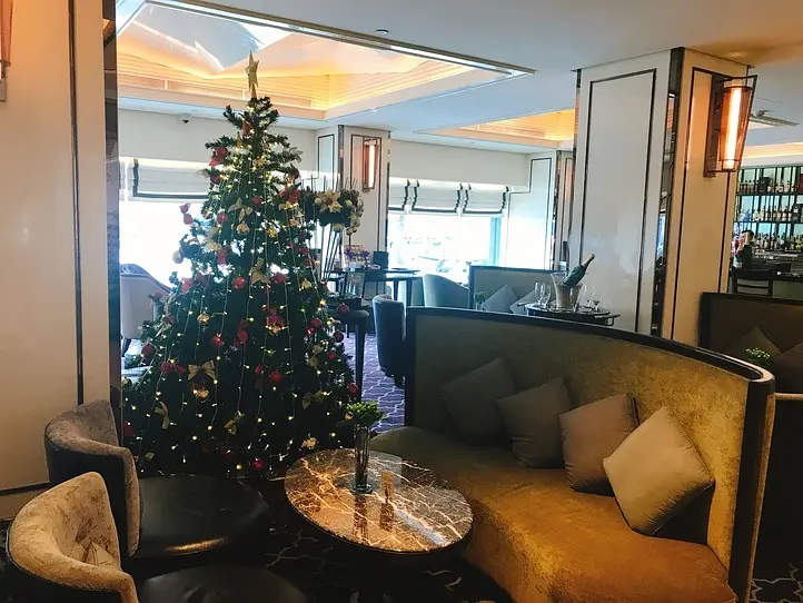 真夏のクリスマスを楽しむ！カラベルホテルの期間限定クリスマスハイティー