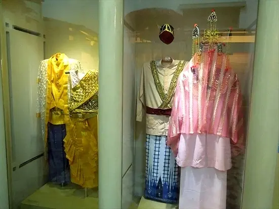 ホーチミン市立博物館