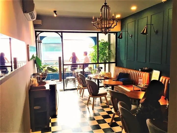 ドンコイ通りのおしゃれなケーキ店「sugar」