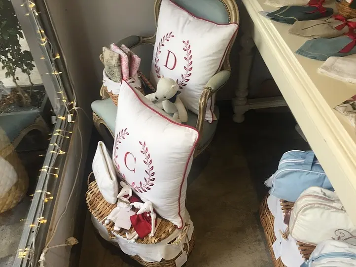 【2区】フランス人デザイナーが手がけるホームアクセサリー〜Catherine Denoual Maison Kiosque