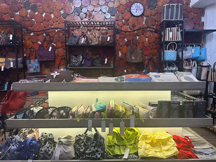 ハンドメイド雑貨のお店「ウサギ」