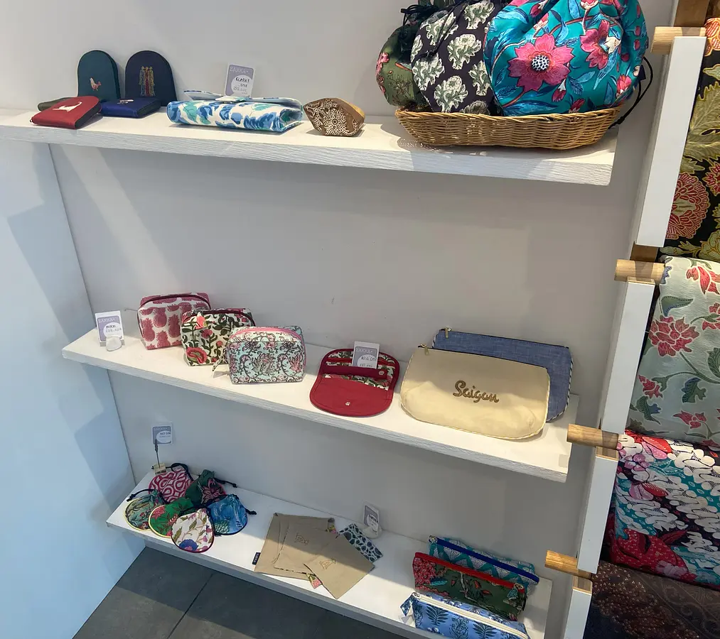 【日本語ok!!】　日本語が通じるアオザイオーダーメイドショップ3店をご紹介!!