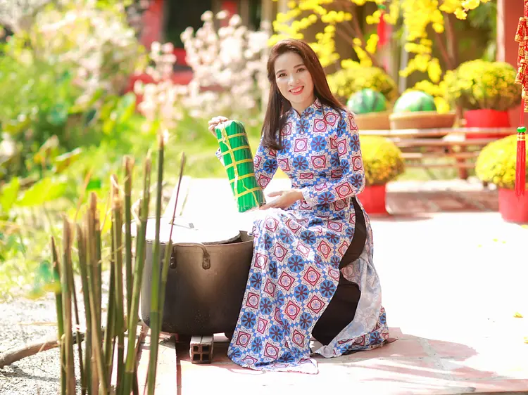 アオザイレンタル・チャンフック・サイゴン 1993