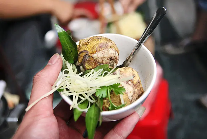 ホビットロン ― ベトナムでは身近なこの料理が、なぜ日本人旅行者を驚かせるのか？