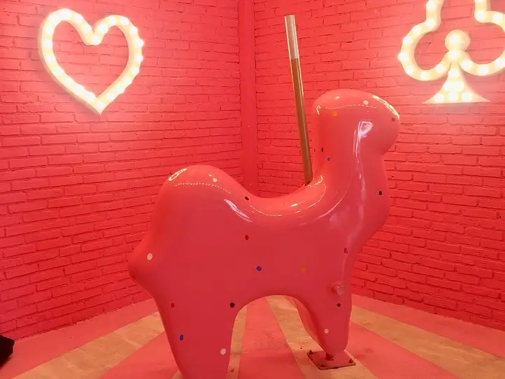 インスタ映えするピンク色のかわいいカフェ～R&B PINK