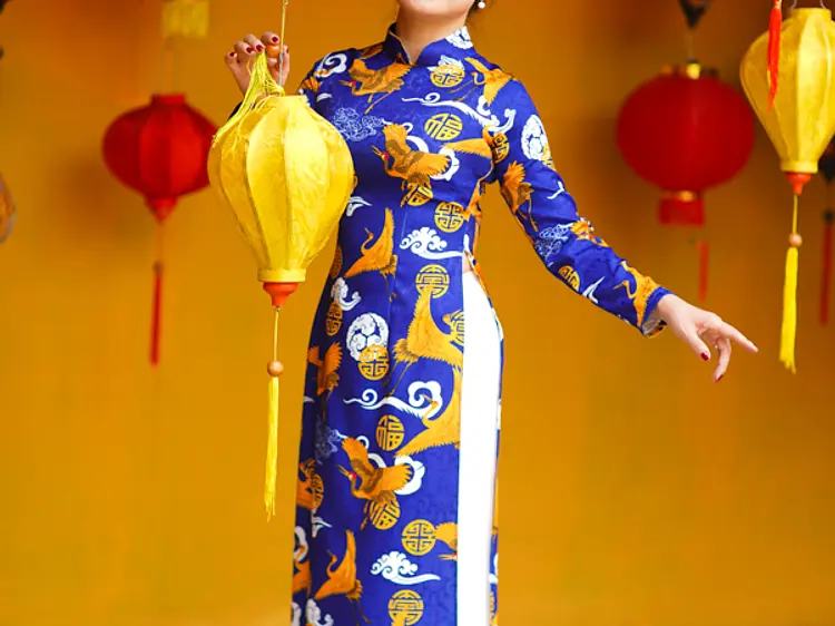 サイゴン・ブルー・トラベル