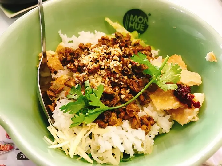 本格的なベトナム中部料理が味わえるモンフエ