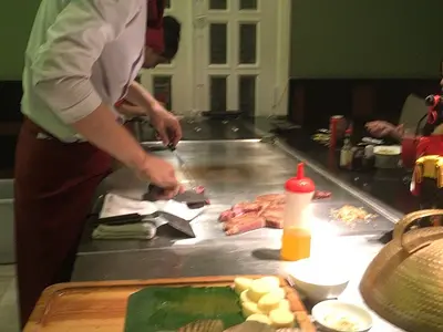 高級鉄板焼き　ＫＯＢＥ