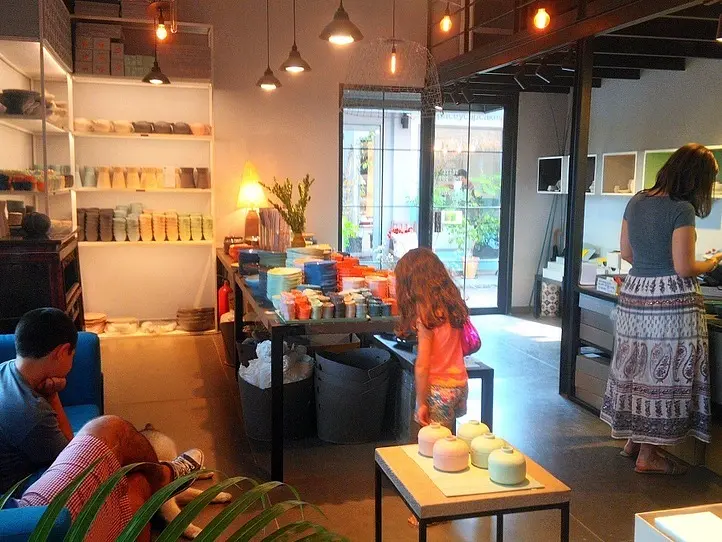 可愛くて丈夫！ホーチミン発の食器「amaï」