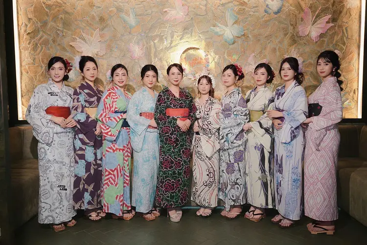 NOSTALGIA Lounge by Yu 「YU LOUNGE Premium」