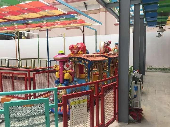 閉店【2区】お子様連れにおすすめキッズカフェ