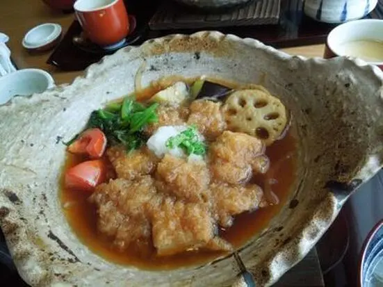 大戸屋 (おおとや)