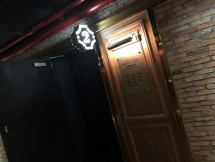 安すぎる！ベトナムの映画館