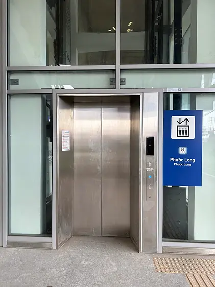 フックロン駅／ホーチミンメトロ