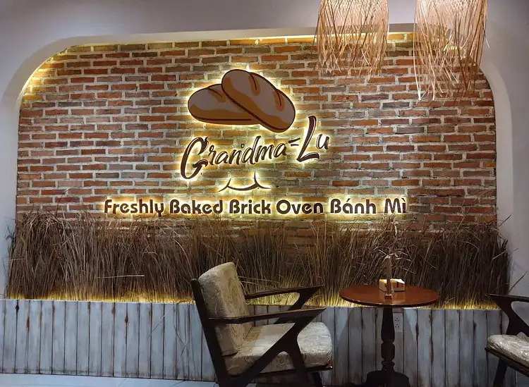 バインミー・グランマ・ルーズ