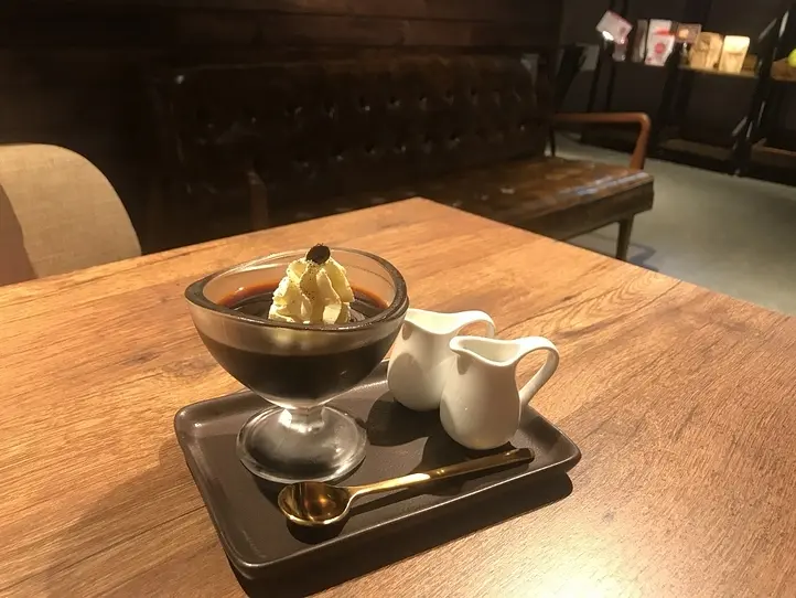 ホーチミン7区のコーヒーを使ったスイーツが美味しいお店2選