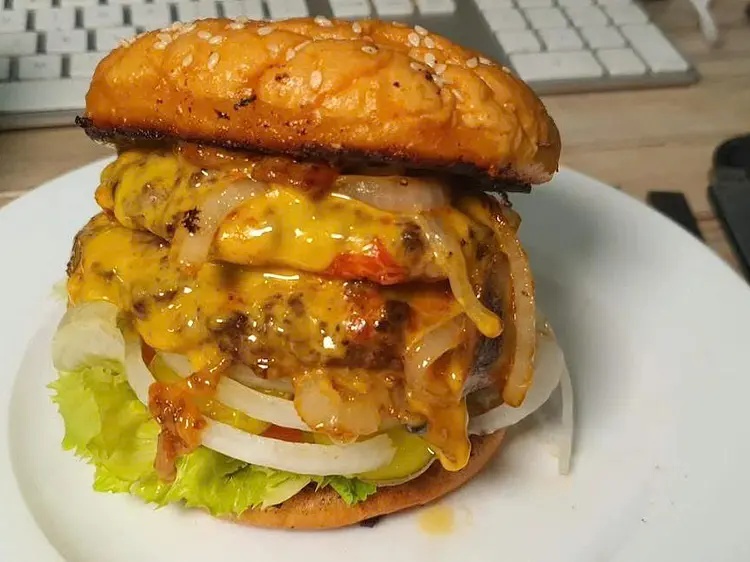 チャックス・バーガーズ