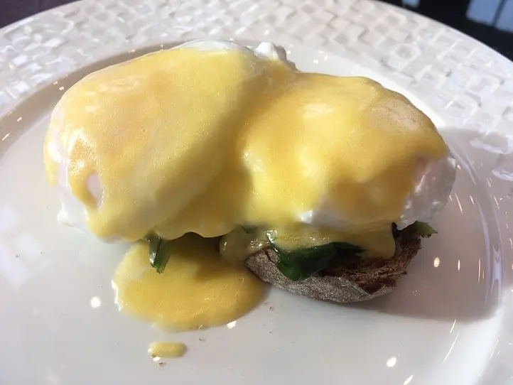 ホーチミンの一等地、ドンコイ通りに佇む超高級ホテル「ザ・レヴェリー・サイゴン」