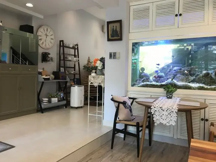 ホーチミン7区・隠れ家的カフェ J Home