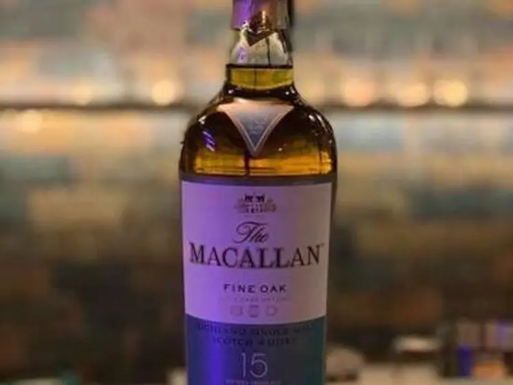 アールスクエア