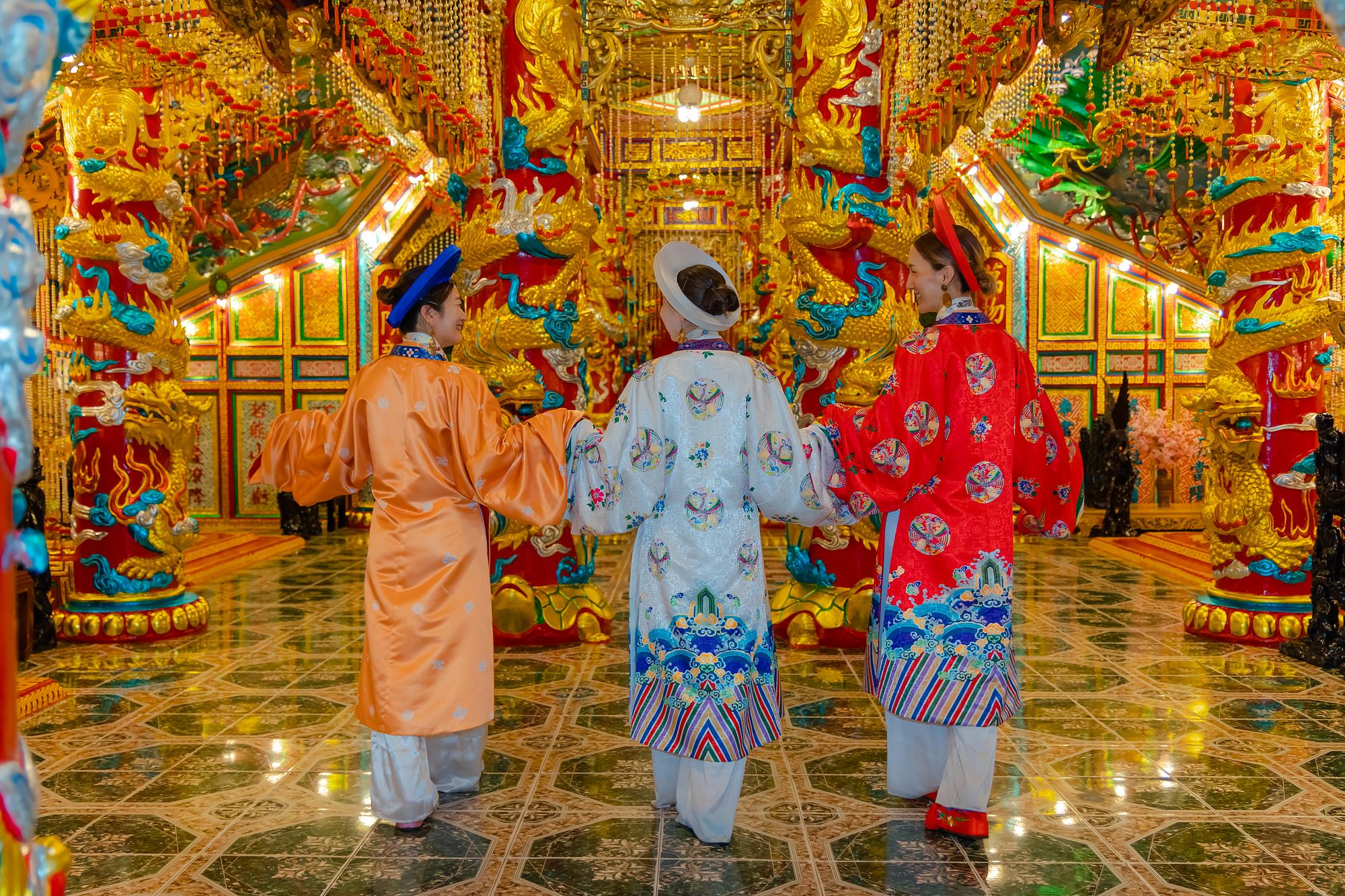  11月21日金曜限定！アオザイ撮影ツアー in スイティエン公園（メトロチケット・写真撮影・スイティエン入場料込み）でこの価格！