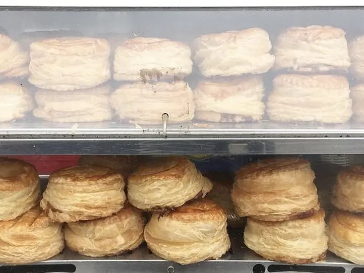 フーニャン区のホットパテパイ（持ち帰り）