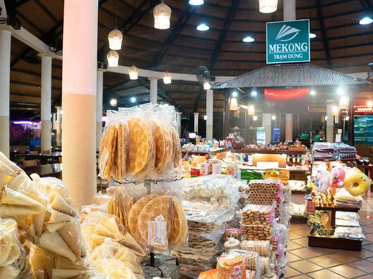 メコン ・レスト・ ストップ・ レストラン