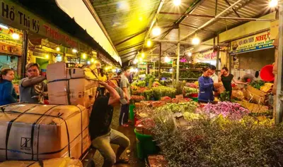 ホーチミンのホーティーキー市場とは？花市場と食べ歩きを楽しむ現地ガイド