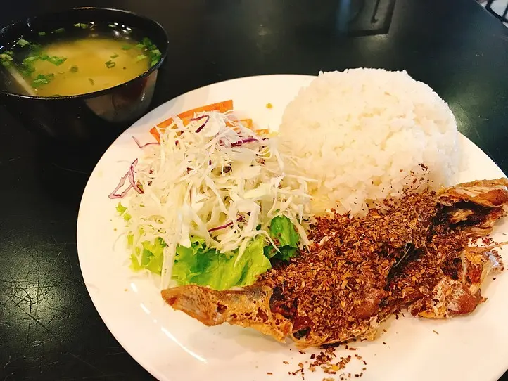 休憩や軽食にとっておきな若者向けレストラン:Vee Ayy Food