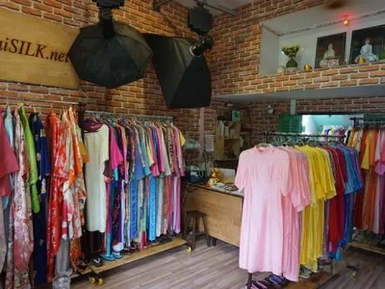 アオザイシルクスタジオ