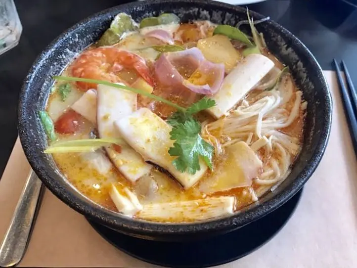 東南アジア・ホーチミンでピリ辛のタイ料理を食べよう！〜Thai Blah Blah