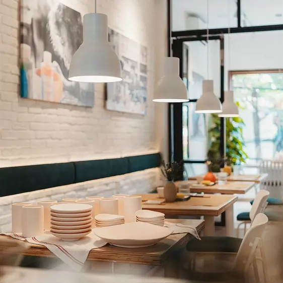 ポタリーペインティングカフェ