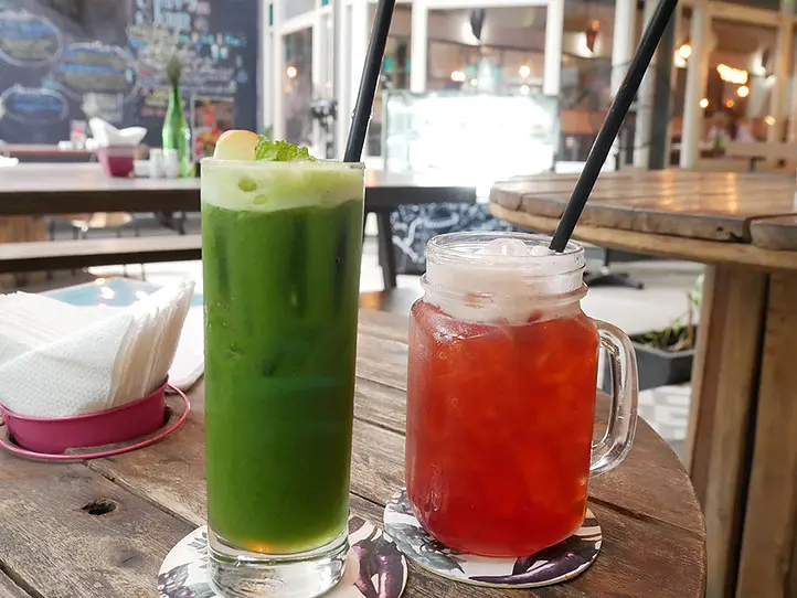 オシャレなセレクト雑貨も楽しめる、大人気カフェレストラン