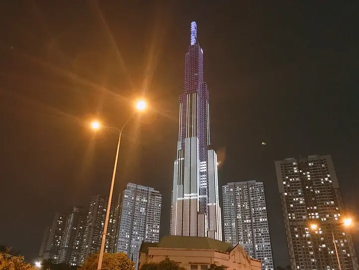 ベトナムで一番高いビル「ランドマーク81」にある、ビンコムセンター