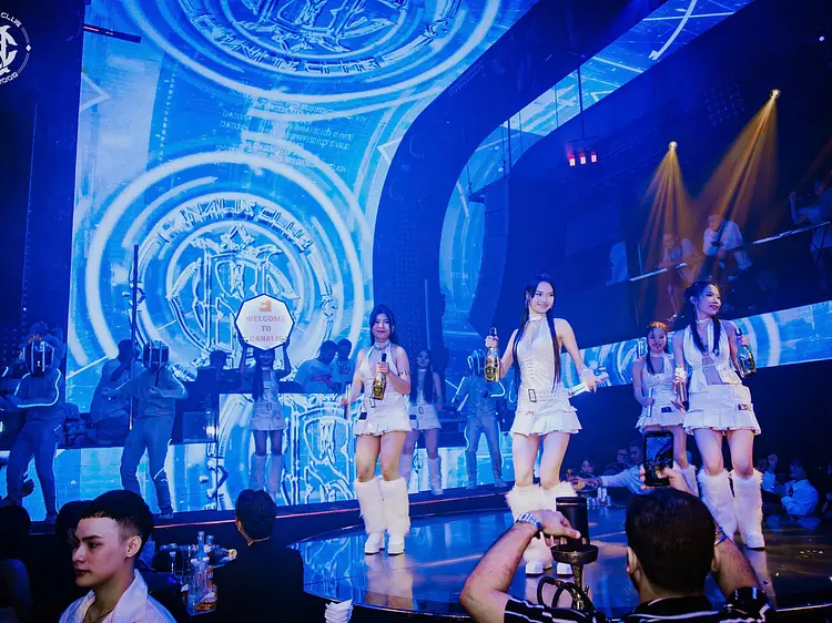 カナリスクラブ