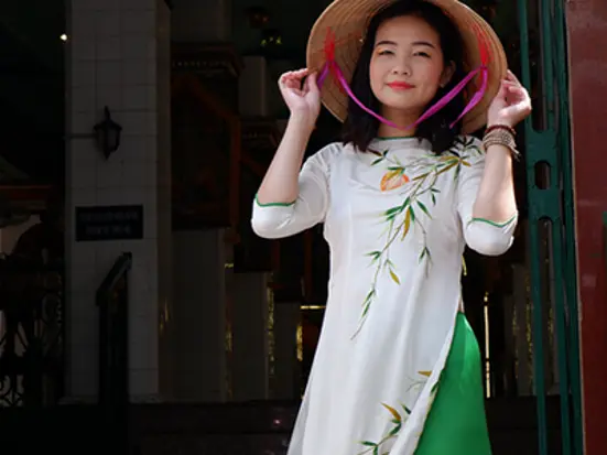 アオザイシルクスタジオ