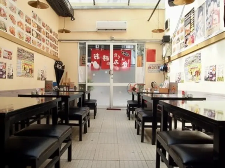 本格鉄板焼き専門店・広島お好み焼きー夢鉄希（ムテキ）